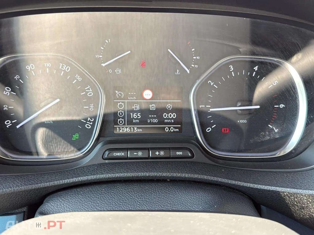 Peugeot Traveller 1.6 BlueHDi L2H1 Active Compact