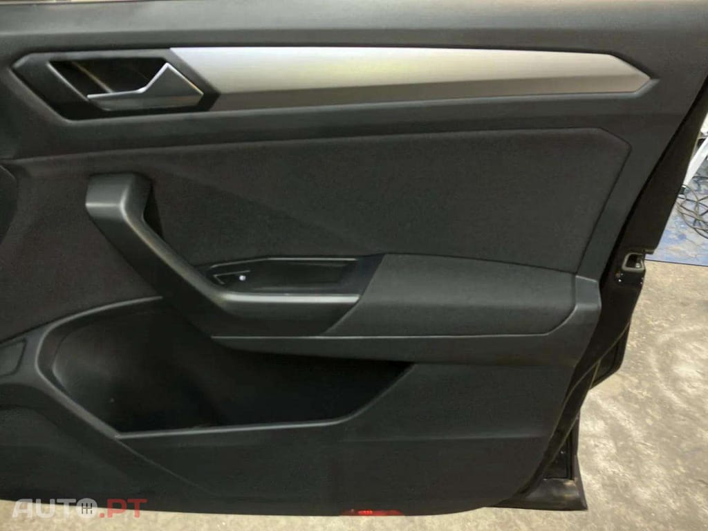 Volkswagen T-Roc 1.0 TSi Urban