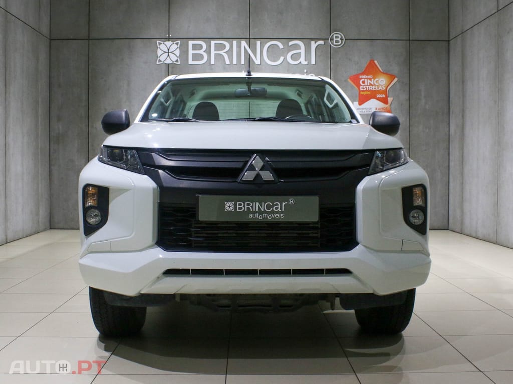 Mitsubishi L200 2.3 DI-D CD Invite 4WD