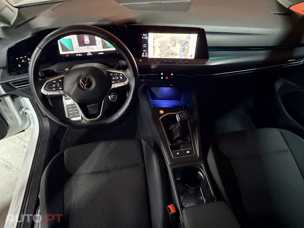 Volkswagen Golf 1.0 TSI Confortline