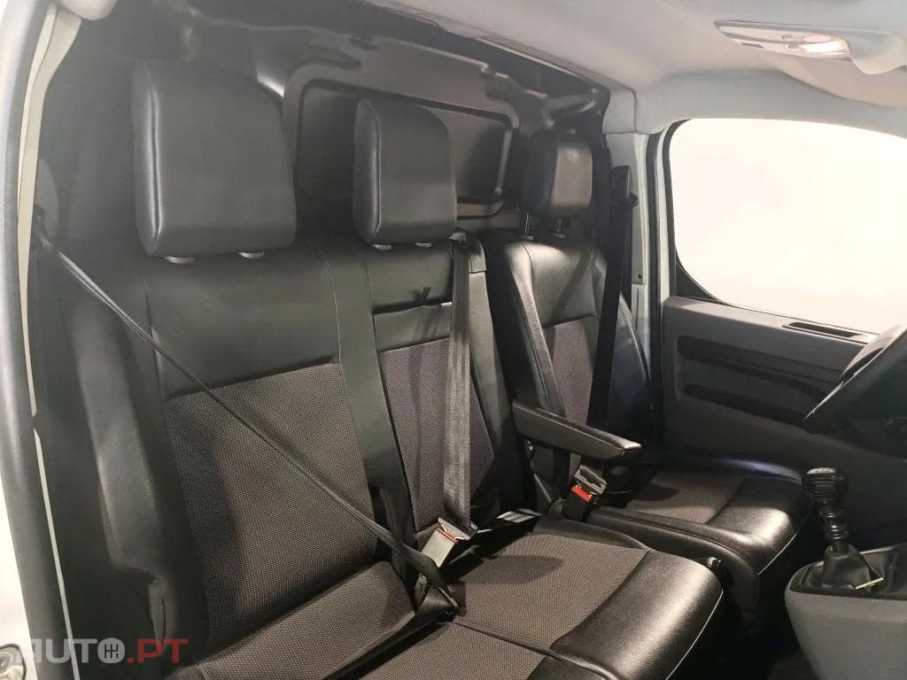 Peugeot Expert EXPERT 1.5 BlueHDi L2H1 Premium Standard