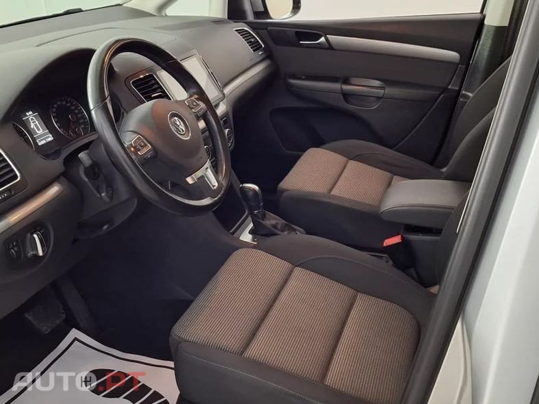 Volkswagen Sharan 2.0 TDI Confortline DSG