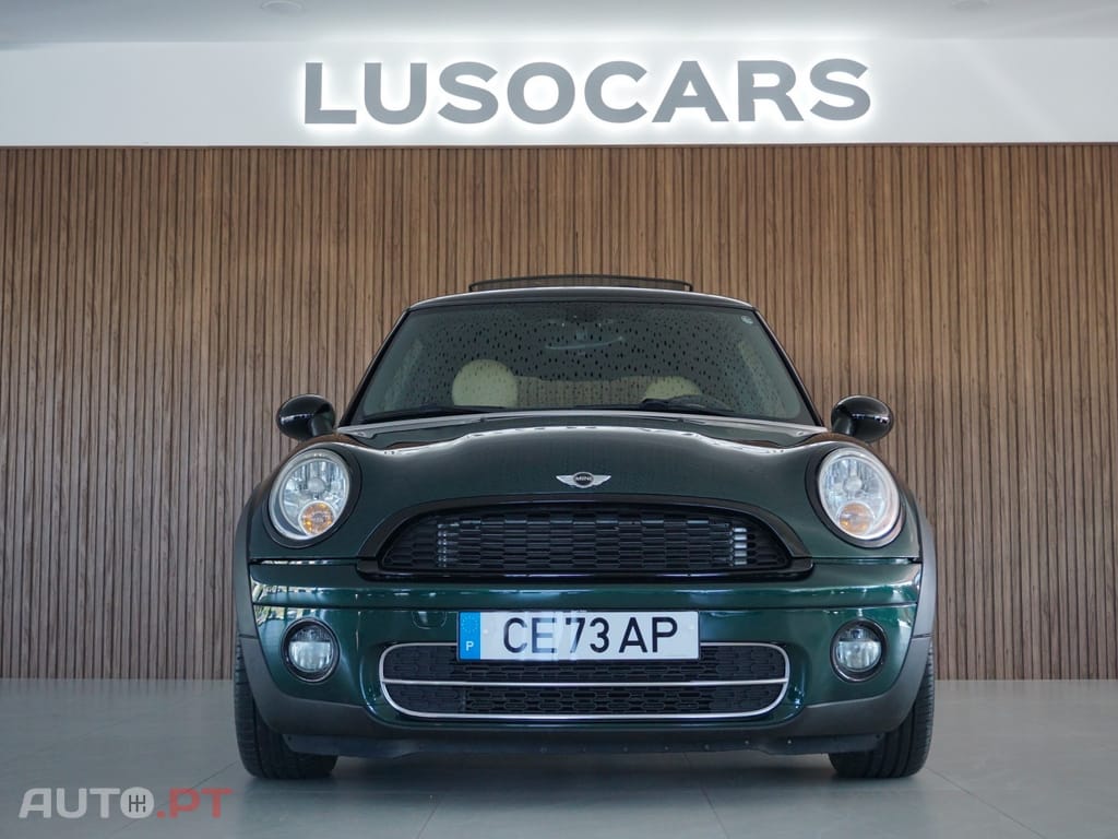 MINI Cooper Cooper D