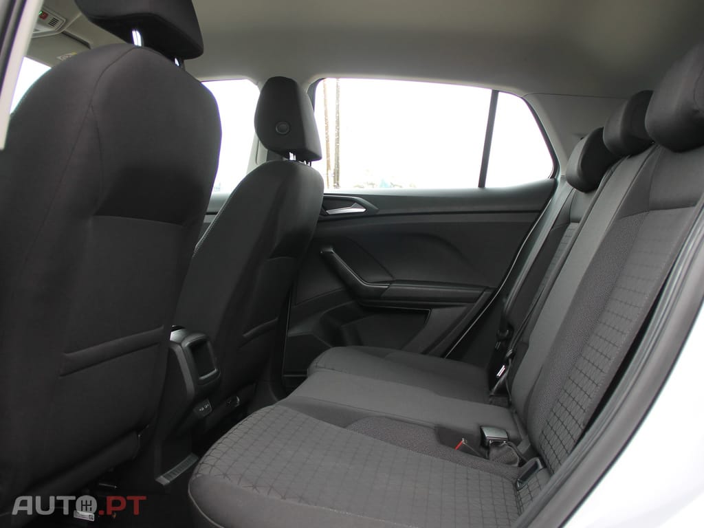 Volkswagen T-Cross 1.0 TSI