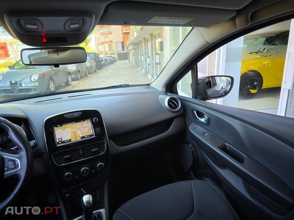 Renault Clio Sport Tourer 0.9 TCe Limited