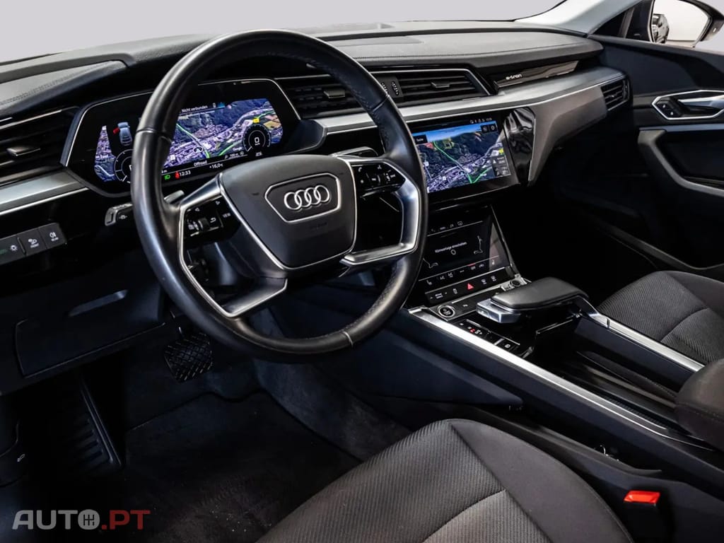 Audi E-Tron I.V.A DEDUTÍVEL 55 ADVANCED 21Z.