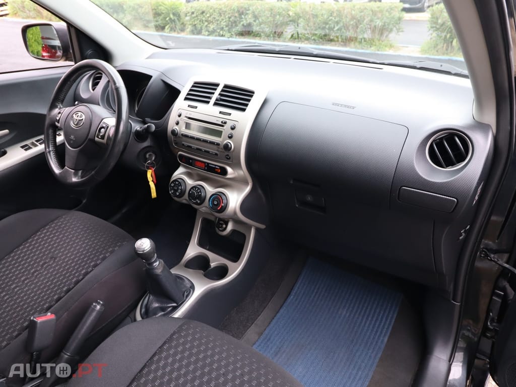 Toyota Urban Cruiser 1.4 D-4D