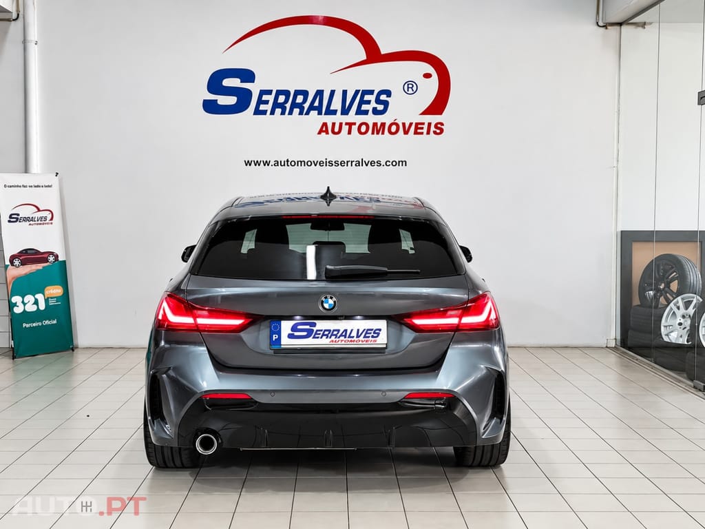 BMW 116 d Pack Desportivo M Auto