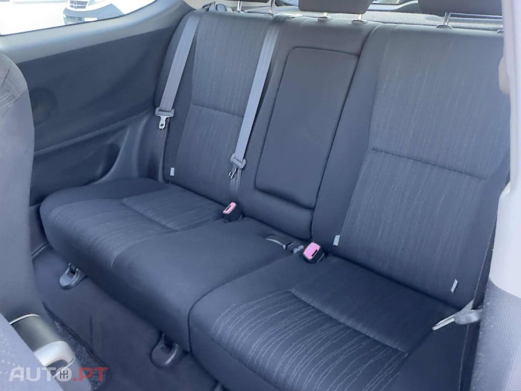 Toyota Auris 2.0 D-4D Exclusive