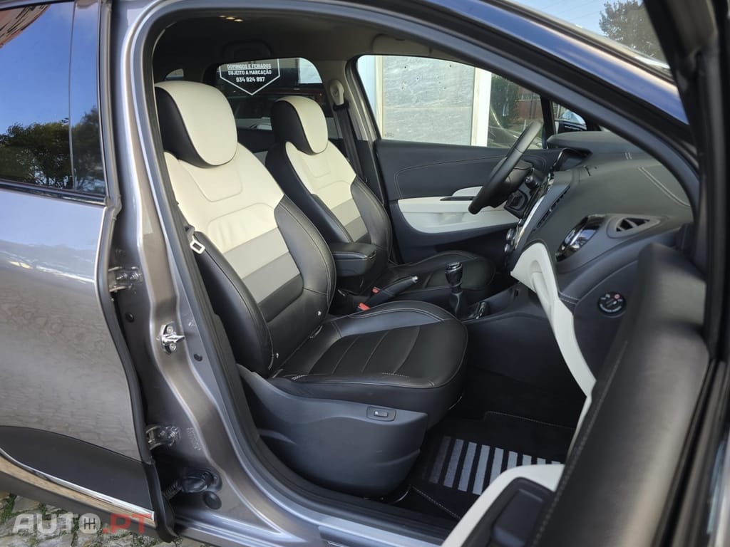 Renault Captur 1.5 dCi Initiale Paris