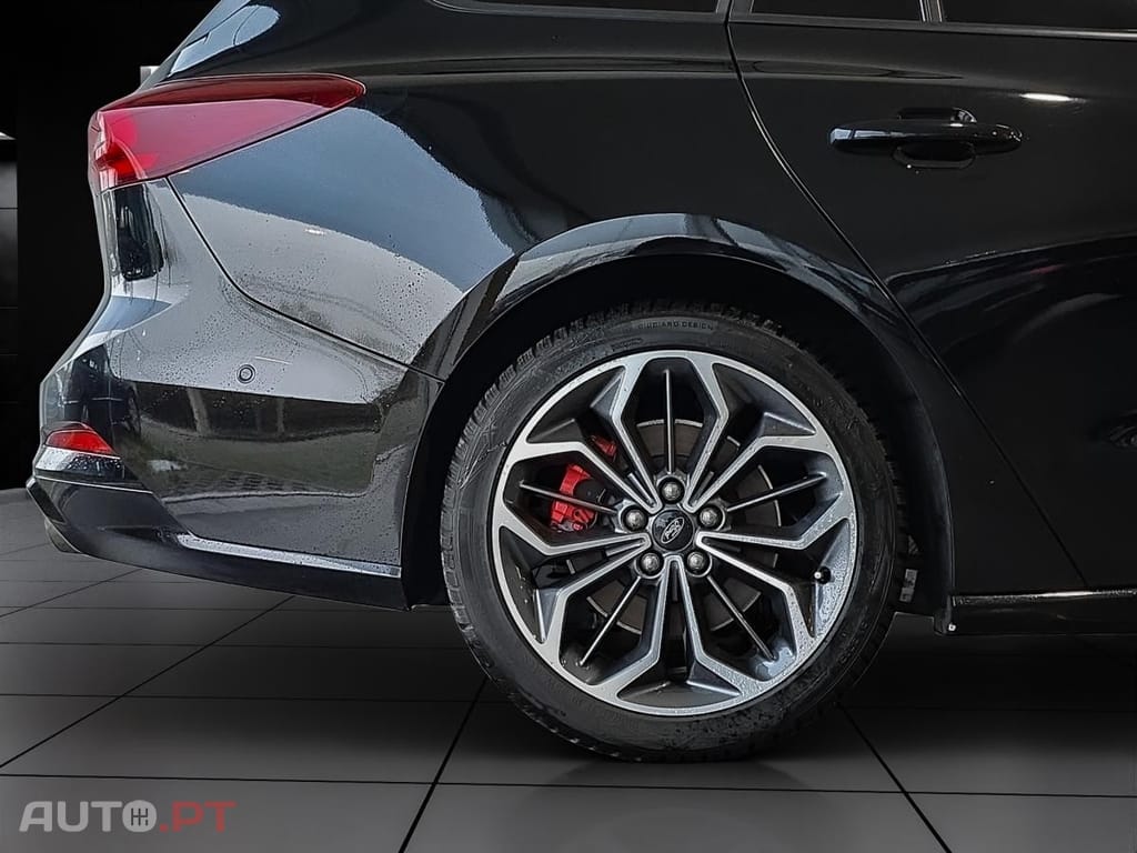 Ford Focus SW 1.0 EcoBoost MHEV ST-Line X