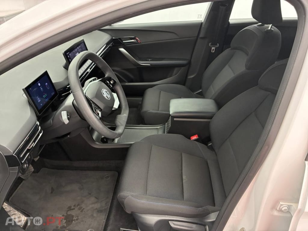 MG MG4 51 kWh Standard