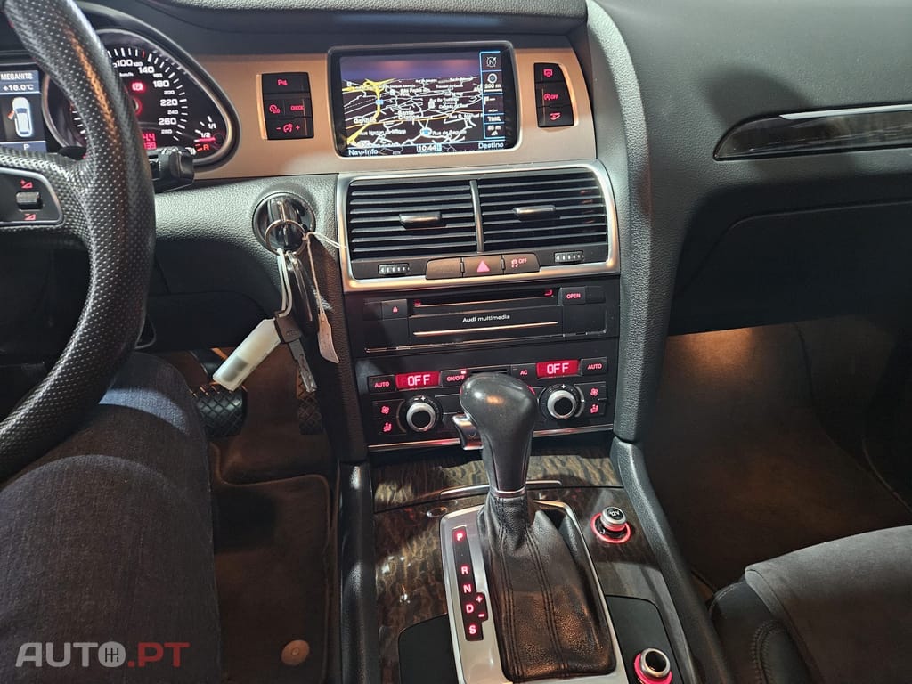 Audi Q7 3.0 V6 TDi quattro Tiptronic