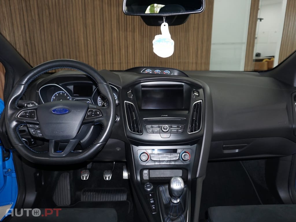 Ford Focus 2.3 EcoBoost S&S 4WD RS