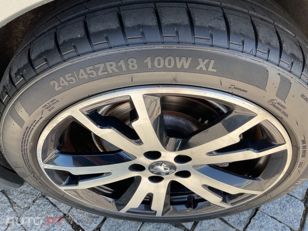 Peugeot 508 RXH 2.0 HDi Hybrid4 2-Tronic 104g