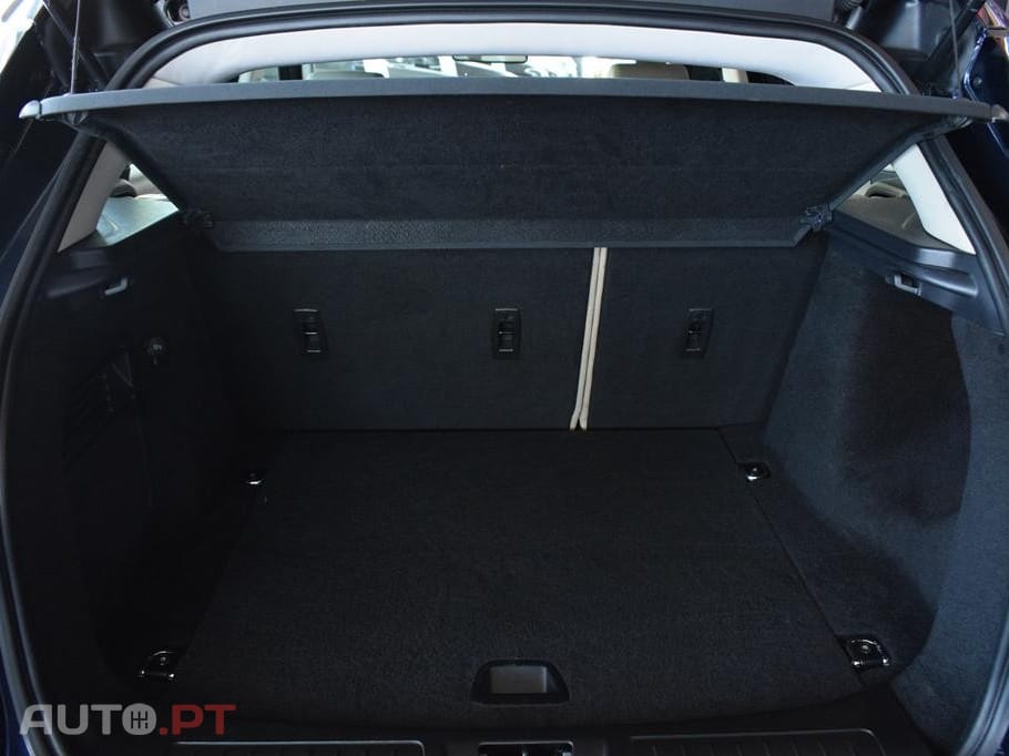 Land Rover Evoque 2.2 eD4 Dynamic