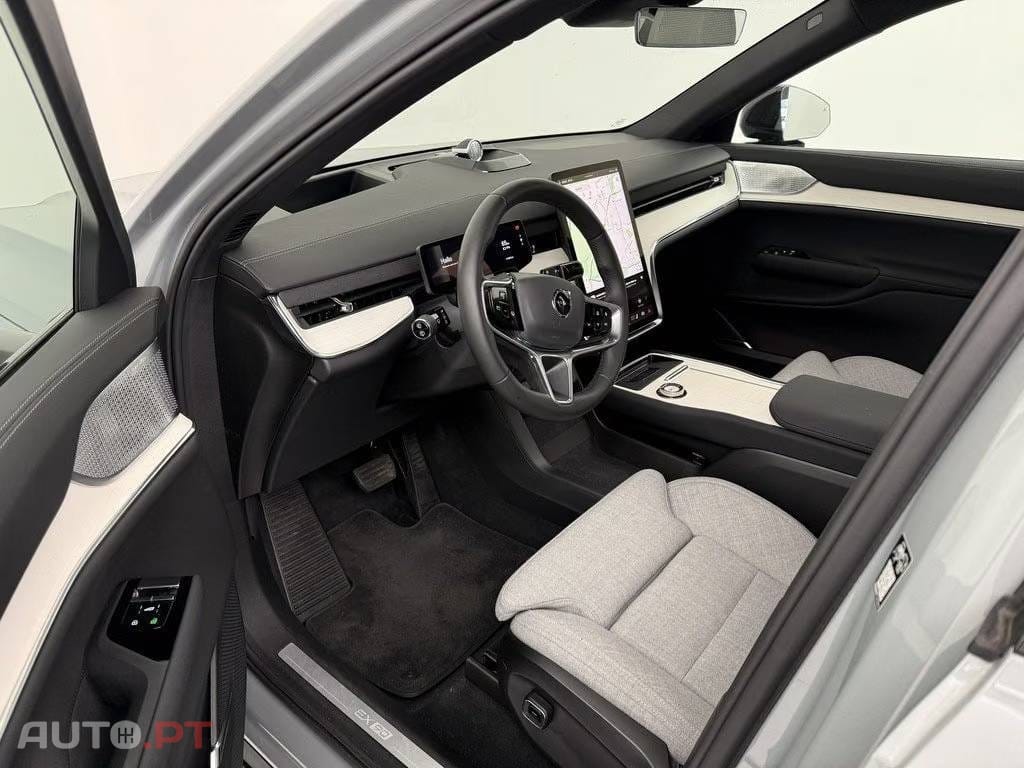 Volvo EX90 111 kWh Twin Motor Performance Ultra