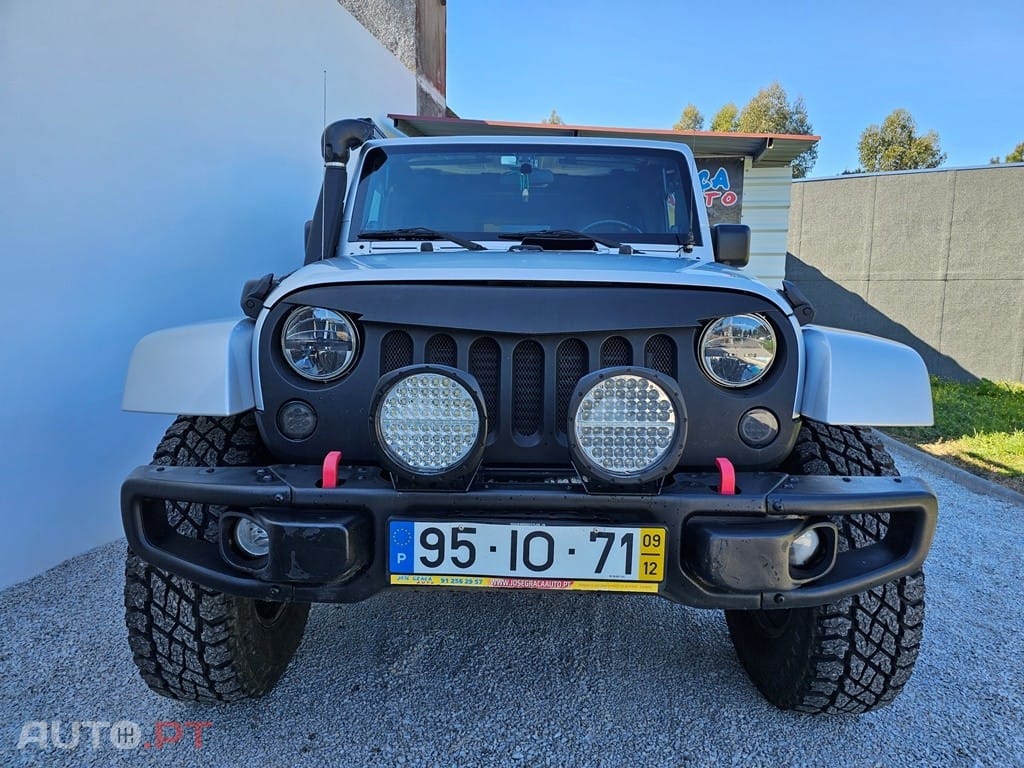 Jeep Wrangler 2.8 CRD ATX Sahara Limited