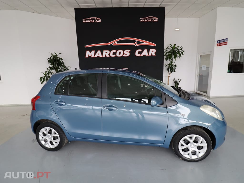 Toyota Yaris 1.0 VVT-i