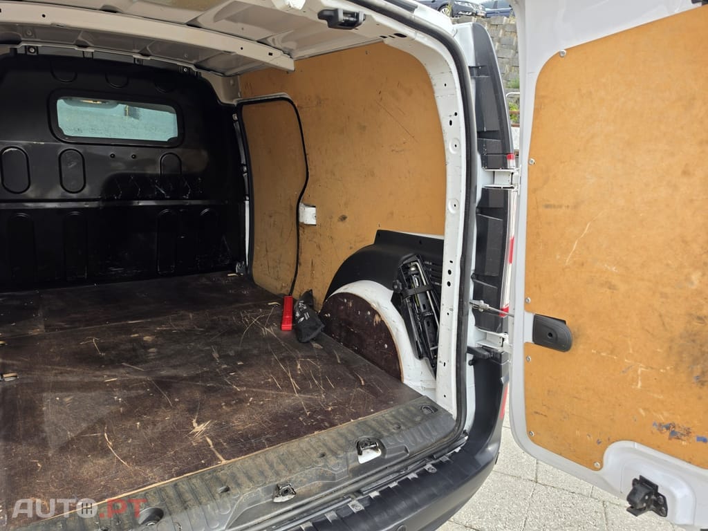 Renault Kangoo 1.5 dCi Maxi Business 3L