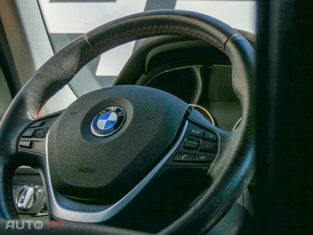 BMW 318 318d Sport Line