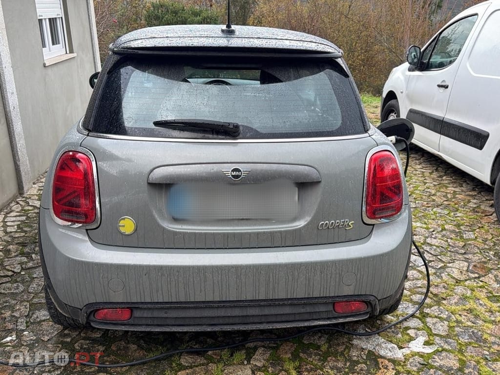 MINI Cooper Cooper SE