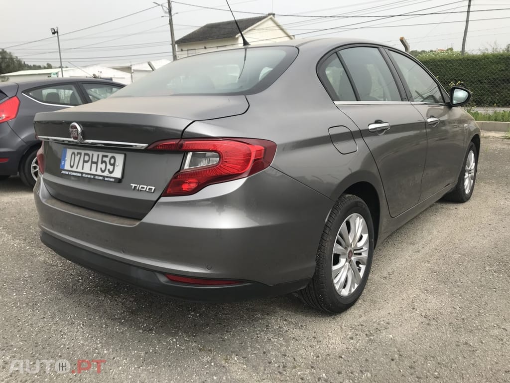Fiat Tipo 1.3 M-Jet Easy