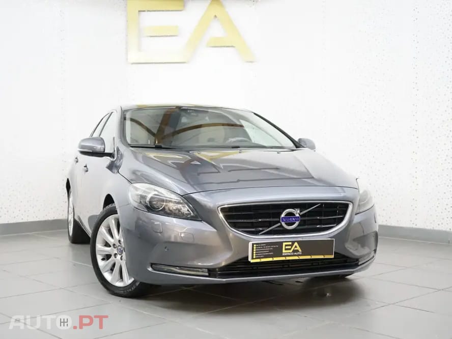 Volvo V40 1.6 D2 Summum