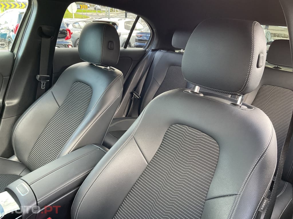 Mercedes-Benz A 250 e Style Plus