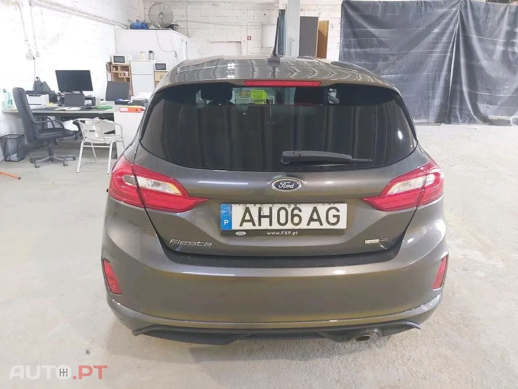 Ford Fiesta 1.0 EcoBoost MHEV ST-Line