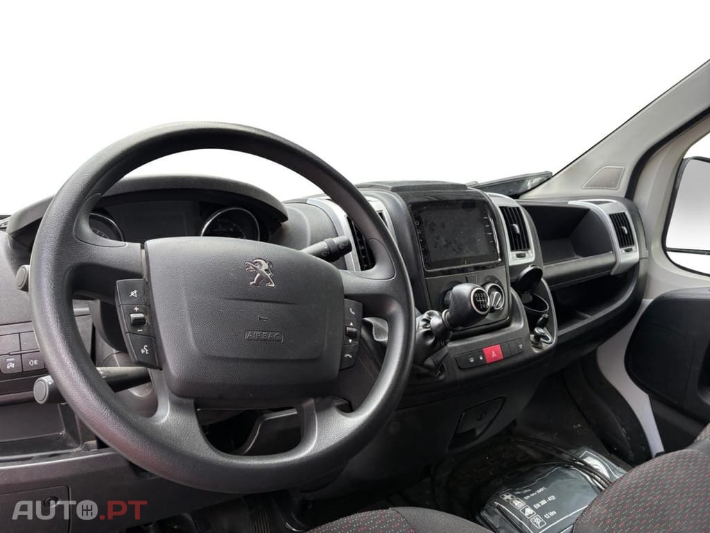 Peugeot Boxer 2.2 BlueHDi L2H2