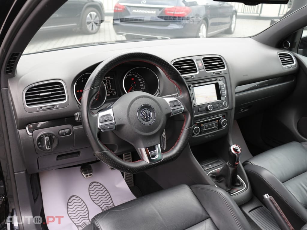 Volkswagen Golf VI 2.0 GTi