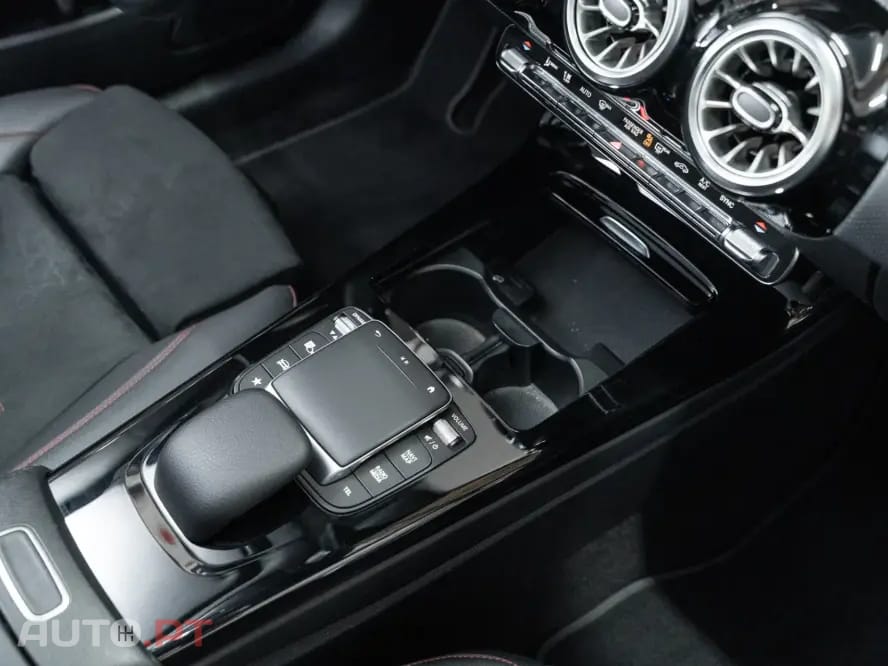 Mercedes-Benz CLA 200 d Shooting Brake AMG Line Aut.