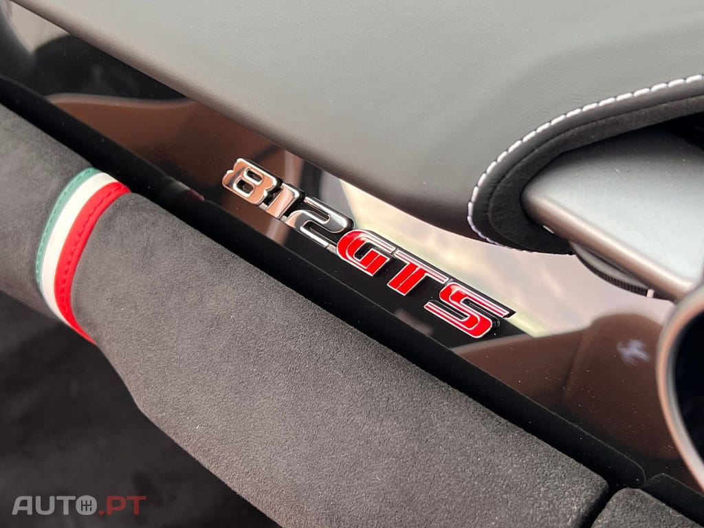 Ferrari 812 Spider 