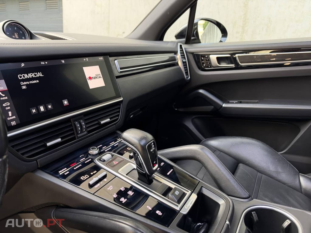Porsche Cayenne E-Hybrid Platinum Edition