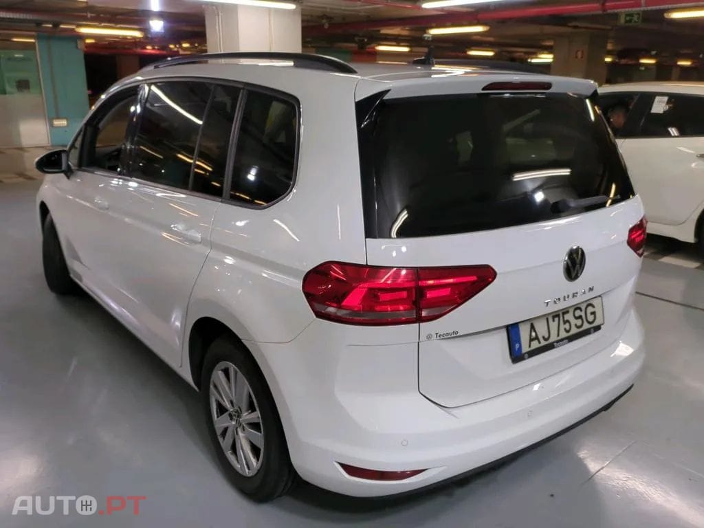 Volkswagen Touran 2.0 TDI Confortline