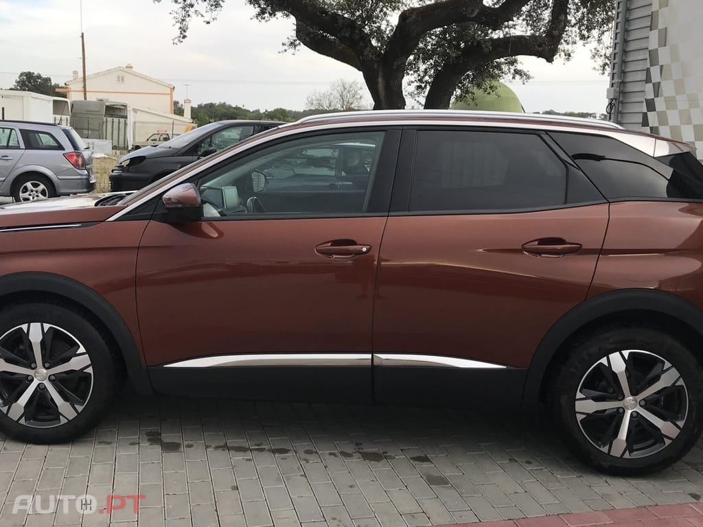 Peugeot 3008 1.6 BlueHDi Allure