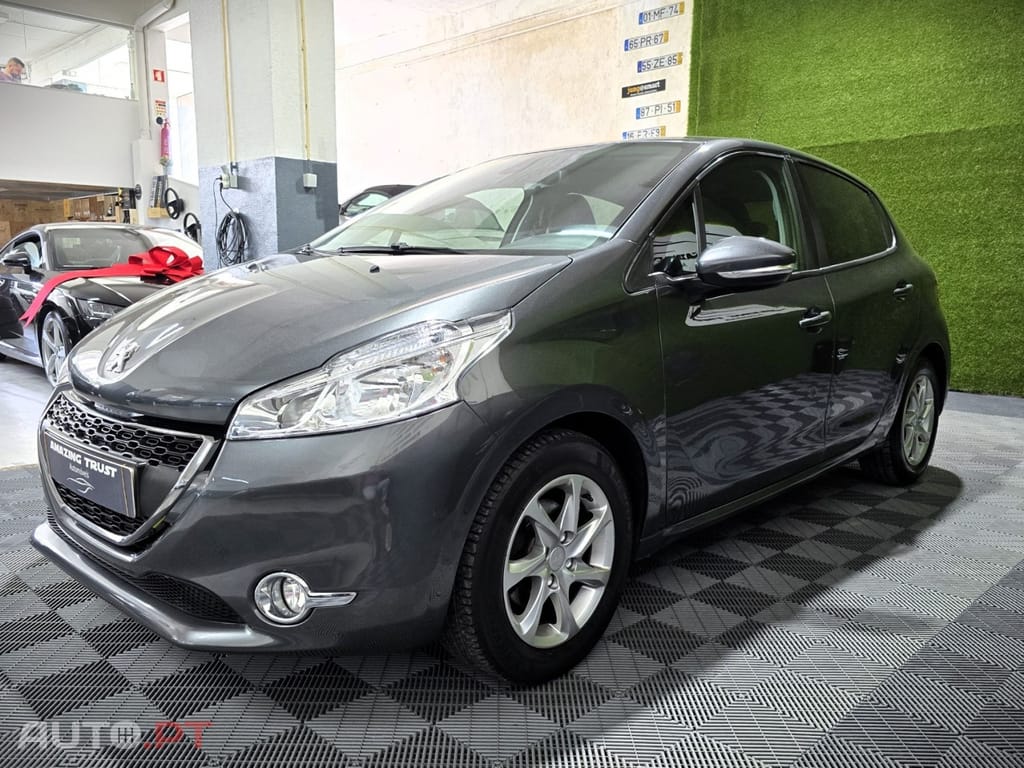 Peugeot 208 1.2 PureTech Active
