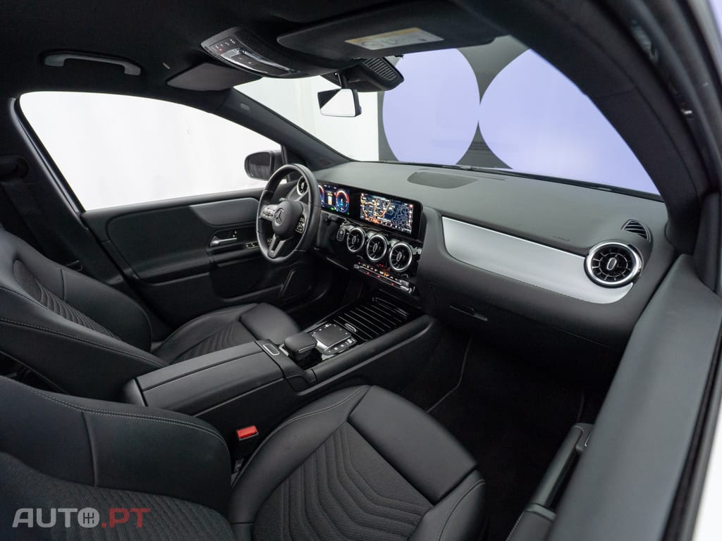 Mercedes-Benz B 250 e Style Plus