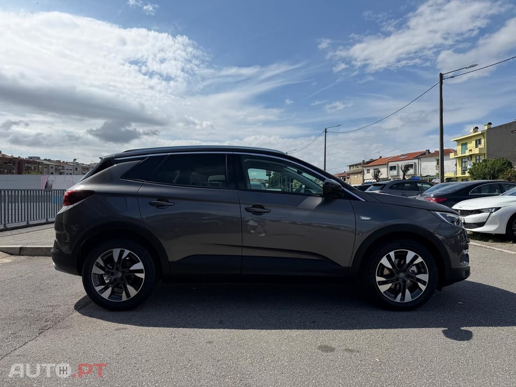 Opel Grandland (X) 1.2 T Innovation