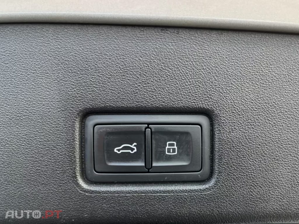 Audi Q4 E-Tron 45 Quattro I.V.A DEDUTIVEL