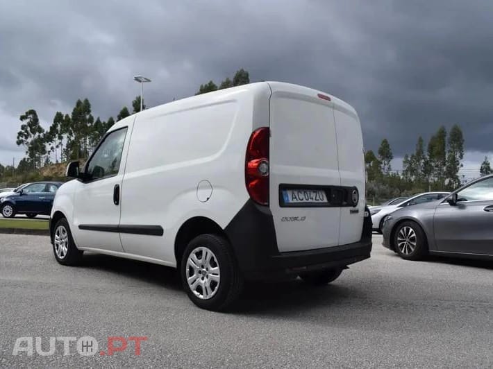 Fiat Doblo Cargo 1.3 M-Jet Easy Van 3L