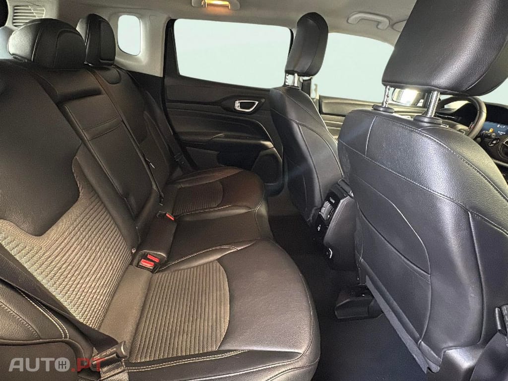 Jeep Compass 1.3 TG Limited