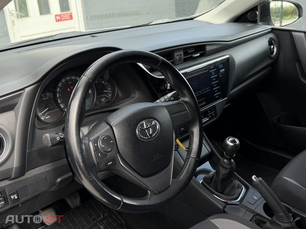 Toyota Auris 1.4 D-4D
