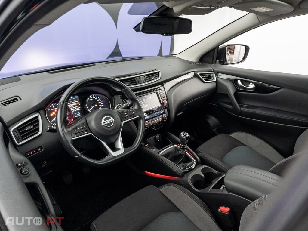 Nissan Qashqai 1.3 DIG-T N-Connecta