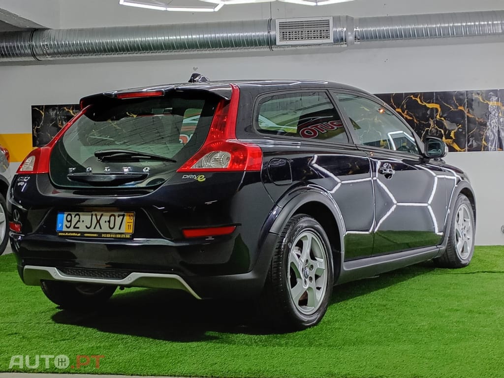 Volvo C30 1.6 D Drive Momentum
