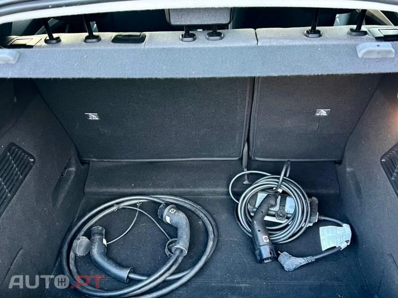 Renault Mégane E-Tech EV60 220hp optimum charge Equilibre