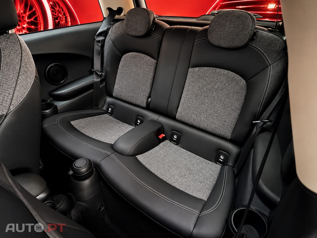 MINI Cooper Cooper Camden Edition Auto