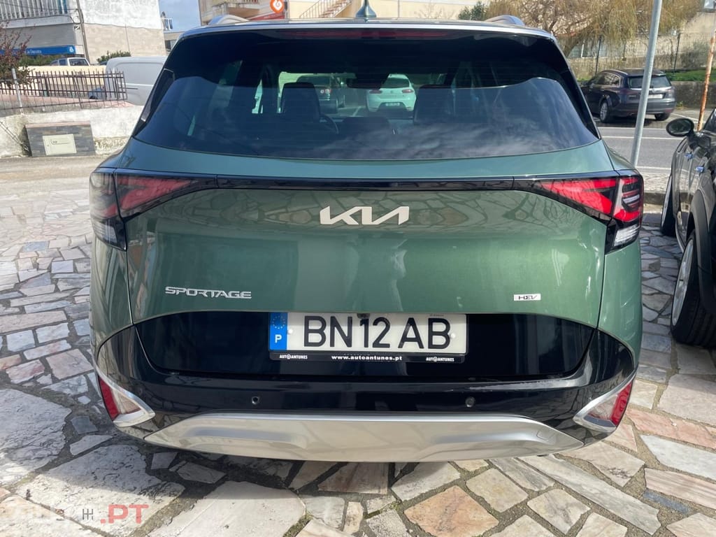 Kia Sportage 1.6 T-GDi HEV+SRF Tech