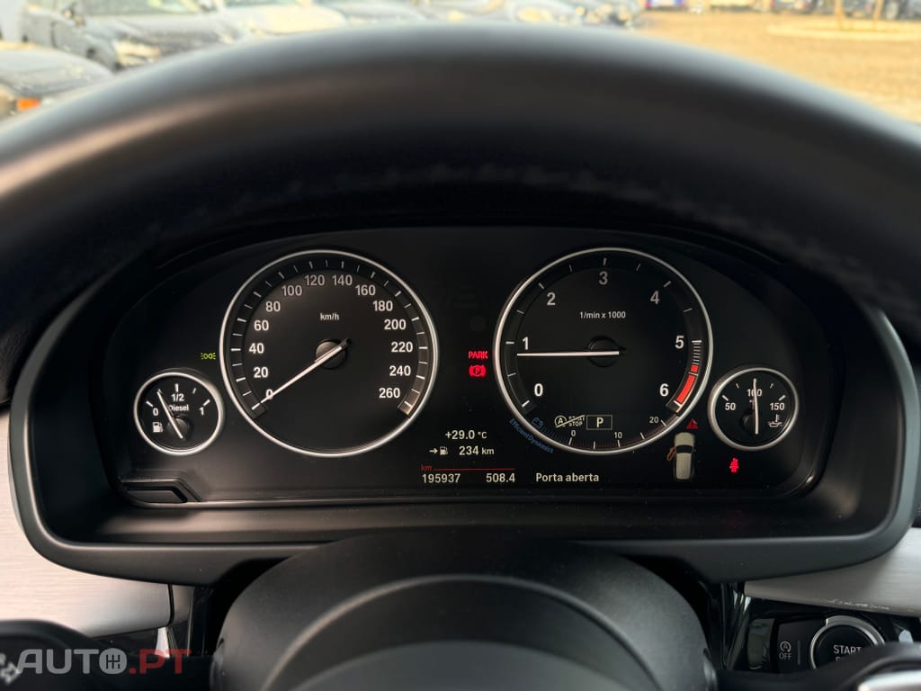 BMW X5 25 d sDrive Comfort 7L